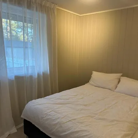شقة Lys Rent Og Trivelig Hybelleilighet *