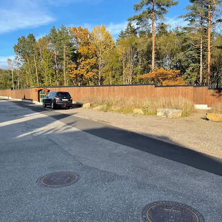 Lys Rent Og Trivelig Hybelleilighet شقة *